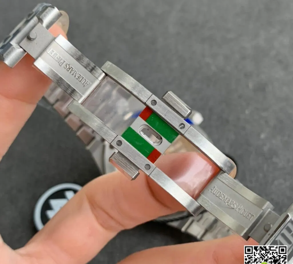 Audemars Piguet Royal Oak 15500ST.OO.1220ST.03 ZF Factory 1:1 Best Edition Replica Watch Silver Strap